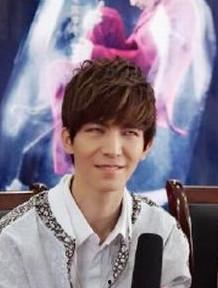 讲故事吃瓜娱乐圈小说,瓜田里的明星秘闻