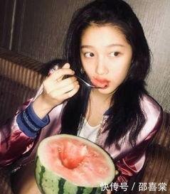 娱乐圈里的人都吃瓜,瓜田李下，揭秘明星们的幕后故事